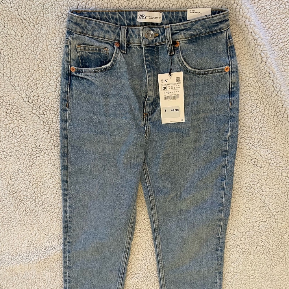 Zara jeans